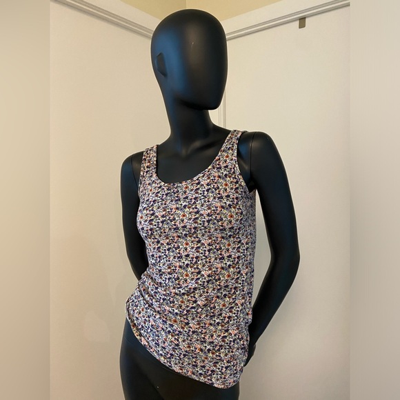 Floral Tank Top - Picture 4 of 4